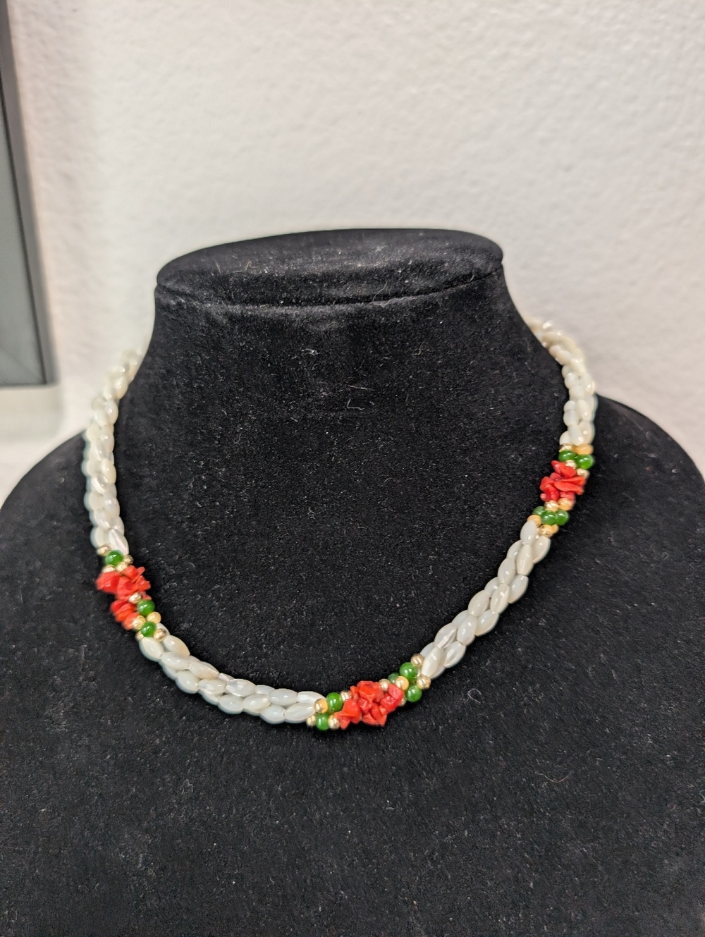 Vintage Braided Freshwater Rice Pearl Beaded Red & Jade Necklace Natural